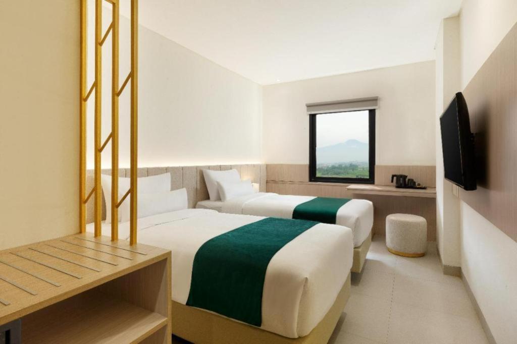 Elsotel Purwokerto By Daphna Management ภายนอก รูปภาพ