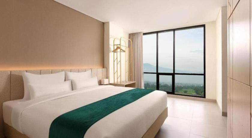 Elsotel Purwokerto By Daphna Management ภายนอก รูปภาพ